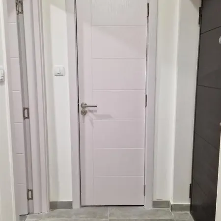 Apartment Dt48 *